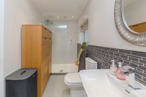 Bathroom- click for photo gallery